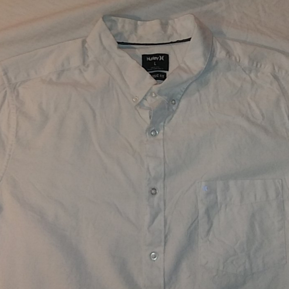 Hurley classic fit